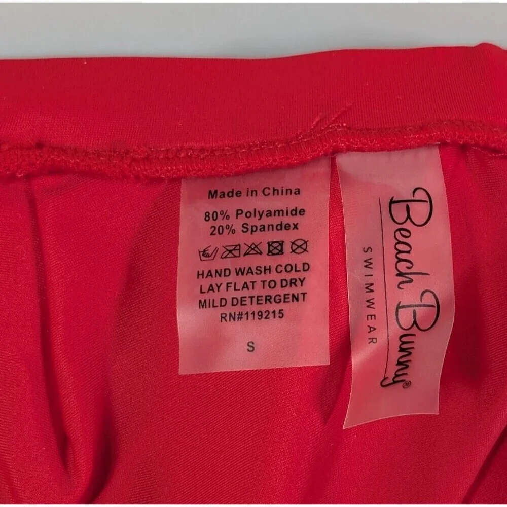 Beach‎ Bunny Swim Bikini Top Small Red Zip Front High Neck Beach Eye Catching